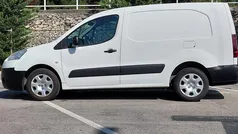 Branco Usado 2013 Peugeot Partner Premium Monovolume | € 7.990 (Bom preço)