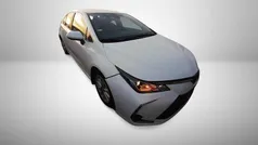 Branco Usado 2022 Toyota Corolla Sedan | € 19.990 (Preço justo)