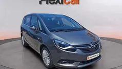 Cinza Usado 2018 Opel Zafira Dynamic Monovolume | € 15.980 (Preço justo)