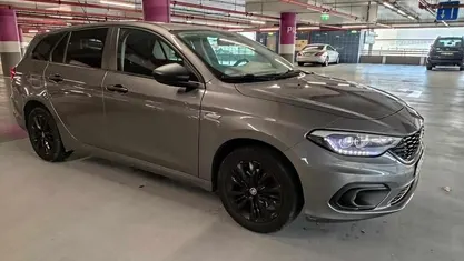 Usado Fiat Tipo 95 HP (69 kW) 2019 Cinzento Carrinha