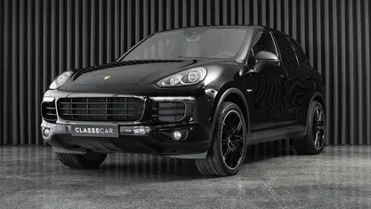 Usado Porsche Cayenne 416 HP (305 kW) 2015 SUV