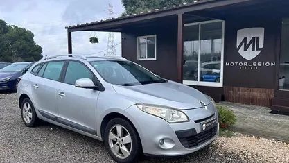 Cinzento Usado 2011 Renault Mégane GrandTour Carrinha | € 6.900 (Preço justo)