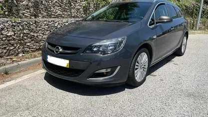 Usado 2013 Opel Astra Carrinha | € 8.500 (Preço justo)