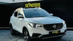 Branco Usado 2019 MG ZS Luxury Sedan | € 16.390 (Preço justo)