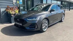Cinzento Usado 2022 Ford Focus Carrinha | € 18.900 (Preço justo)