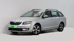 Cinzento Usado 2015 Skoda Octavia Carrinha | € 8.750 (Bom preço)