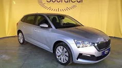 Cinza Usado 2022 Skoda Scala Ambition Citadino | € 17.000 (Preço justo)