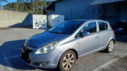 Usado Opel Corsa 80 HP (58 kW) 2008 Citadino