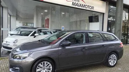 Usado Peugeot 308 SW Active 102 HP (75 kW) 2020 Carrinha