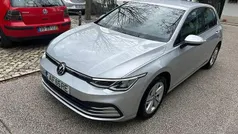 Cinza Usado 2021 VW Golf VIII Life Sedan | € 21.980 (Preço justo)