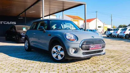 Usado Mini ONE 102 HP (75 kW) 2014 Cinzento Citadino