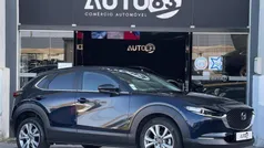 Azul Usado 2021 Mazda CX-30 Exclusive-Line SUV | € 22.990 (Preço justo)