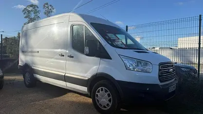 Branco Usado 2018 Ford Transit | € 17.750 (Bom preço)