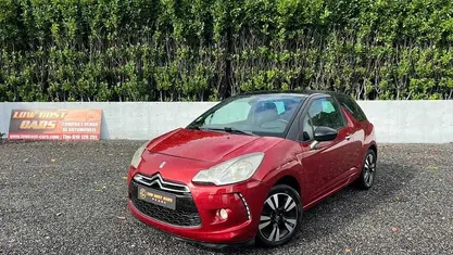 Vermelho Usado 2010 Citroën DS3 | € 7.990 (Preço justo)