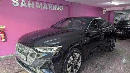 Usado Audi e-tron S-Line 300 kW (408 HP) 2021 Preto SUV