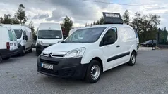 Branco Usado 2017 Citroën Berlingo Sedan | € 10.500 (Preço justo)