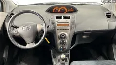 Cinza Usado 2008 Toyota Yaris | € 3.990 (Super Preço)