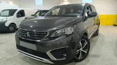 Usado 2020 Peugeot 5008 Allure Monovolume | € 22.990 (Preço justo)