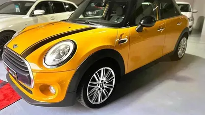 Usado Mini Cooper D 116 HP (85 kW) 2016 Outra Citadino