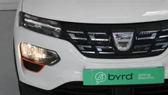 Branco Usado 2022 Dacia Spring Comfort Plus Citadino | € 11.900 (Preço justo)