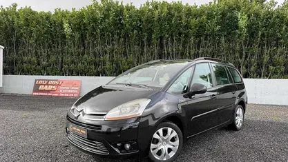 Usado Citroën Grand C4 Picasso 110 HP (80 kW) 2007 Preto Monovolume