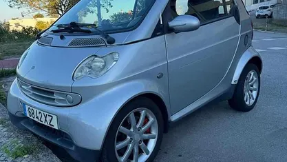 Cinzento Usado 2004 Smart ForTwo Cabrio Cabrios | € 3.500