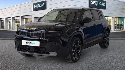 Preto Usado 2025 Jeep Avenger Summit SUV | € 23.990 (Preço justo)
