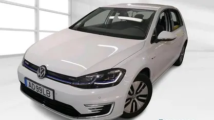 Branco Usado 2020 VW e-Golf Citadino | € 17.900 (Preço justo)