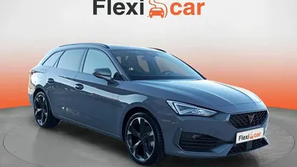 Usado Cupra Leon 150 HP (110 kW) 2024 Cinza Carrinha