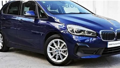 Azul Usado 2019 BMW 225 Monovolume | € 21.000 (Preço justo)