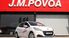 Branco Usado 2018 Peugeot 208 Citadino | € 11.490 (Preço justo)
