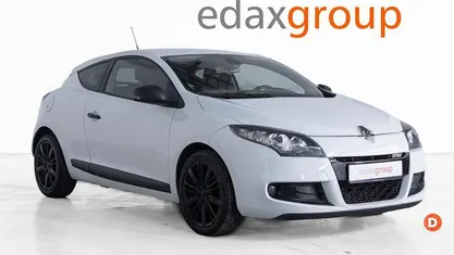 Branco Usado 2012 Renault Mégane III Coupé | € 6.190 (Bom preço)