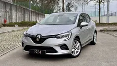 Cinza Usado 2019 Renault Clio IV Intens Citadino | € 13.990 (Preço justo)