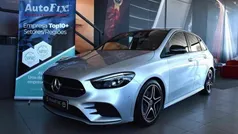Cinza Usado 2021 Mercedes B180 AMG line Monovolume | € 35.800