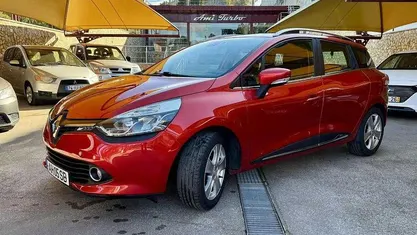 Outra Usado 2015 Renault Clio IV Carrinha | € 8.500 (Bom preço)