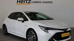 Branco Usado 2021 Toyota Corolla Comfort Carrinha | € 21.590 (Preço justo)