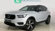 Branco Usado 2022 Volvo XC40 R-Design SUV | € 29.980 (Preço justo)