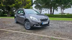 Branco Usado 2013 Peugeot 2008 Access SUV | € 9.750 (Preço justo)