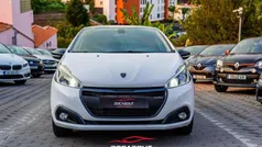 Branco Usado 2015 Peugeot 208 GT-line Citadino | € 12.950 (Caro)