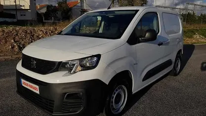 Usado 2020 Peugeot Partner Monovolume | € 11.450 (Bom preço)