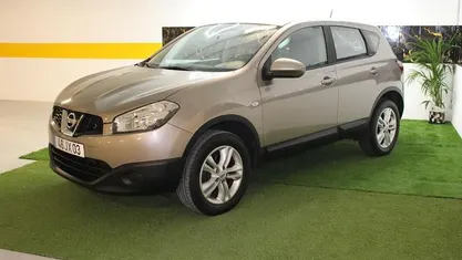 Cinza Usado 2010 Nissan Qashqai Acenta SUV | € 9.990 (Preço justo)