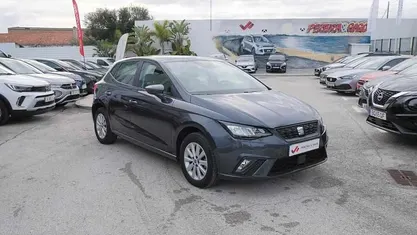 Usado Seat Ibiza 95 HP (69 kW) 2024 Cinzento Citadino