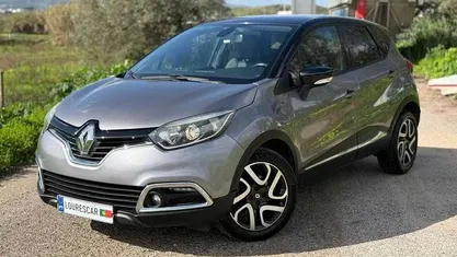 Usado Renault Captur Luxe 120 HP (88 kW) 2015 SUV