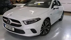 Branco Usado 2021 Mercedes A250 Style | € 27.900 (Preço justo)