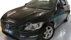 Preto Usado 2015 Volvo V60 Kinetic Carrinha | € 13.799 (Bom preço)