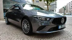 Cinzento Usado 2019 Mercedes CLA200 Progressive Sedan | € 32.500 (Preço justo)