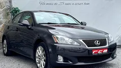 Cinza Usado 2009 Lexus IS220d Executive Line Sedan | € 7.490