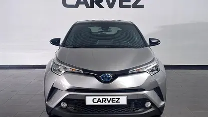 Cinzento Usado 2019 Toyota C-HR SUV | € 22.900 (Preço justo)