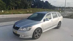 Cinzento Usado 2009 Skoda Octavia Carrinha | € 4.750 (Bom preço)