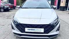 Lumen grey Usado 2023 Hyundai i20 Comfort | € 16.550 (Preço justo)
